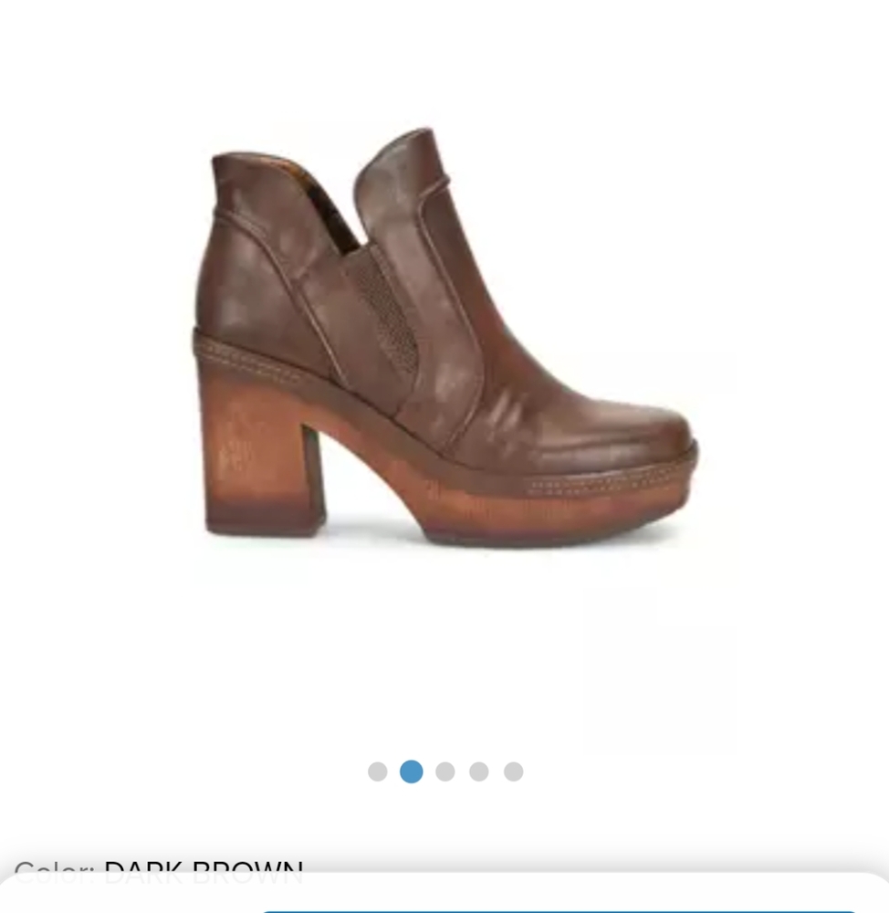Korks Booties